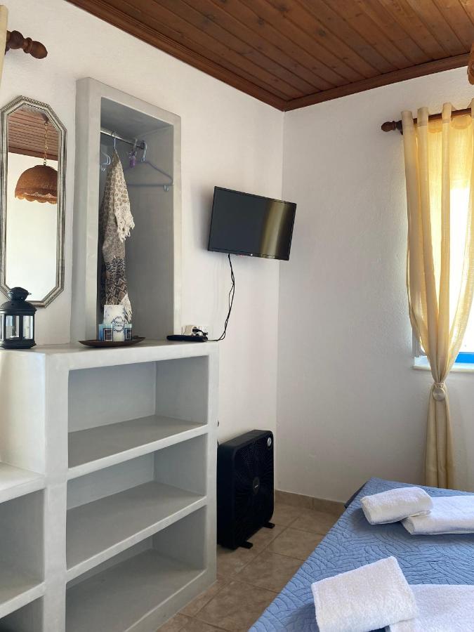 Blue Pearl Apartment Glinado Naxos Exteriör bild